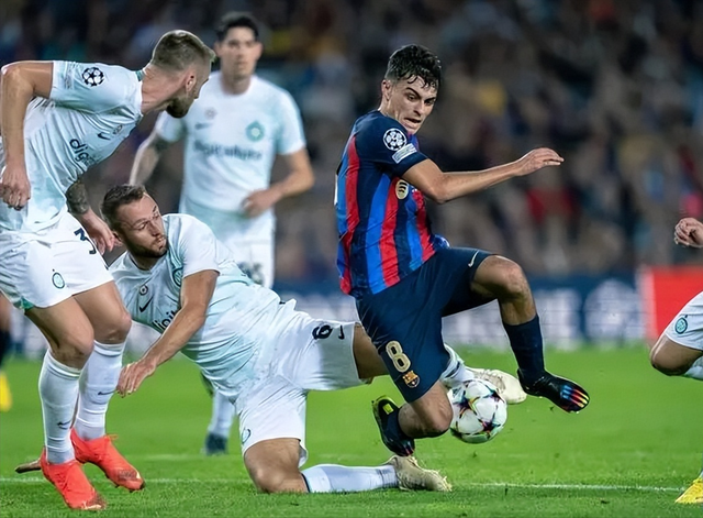 包含清晨体能课后，罗马遗憾出局备战欧篮联，目标明确，轮换策略成焦点的词条